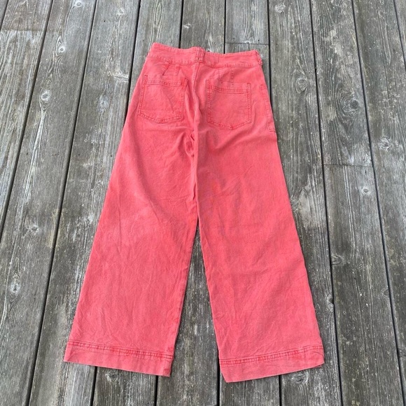 Pilcro Anthropologie Red Solid Stretch High Rise Wide Leg Cropped Jeans Sz 28 - Picture 3 of 6